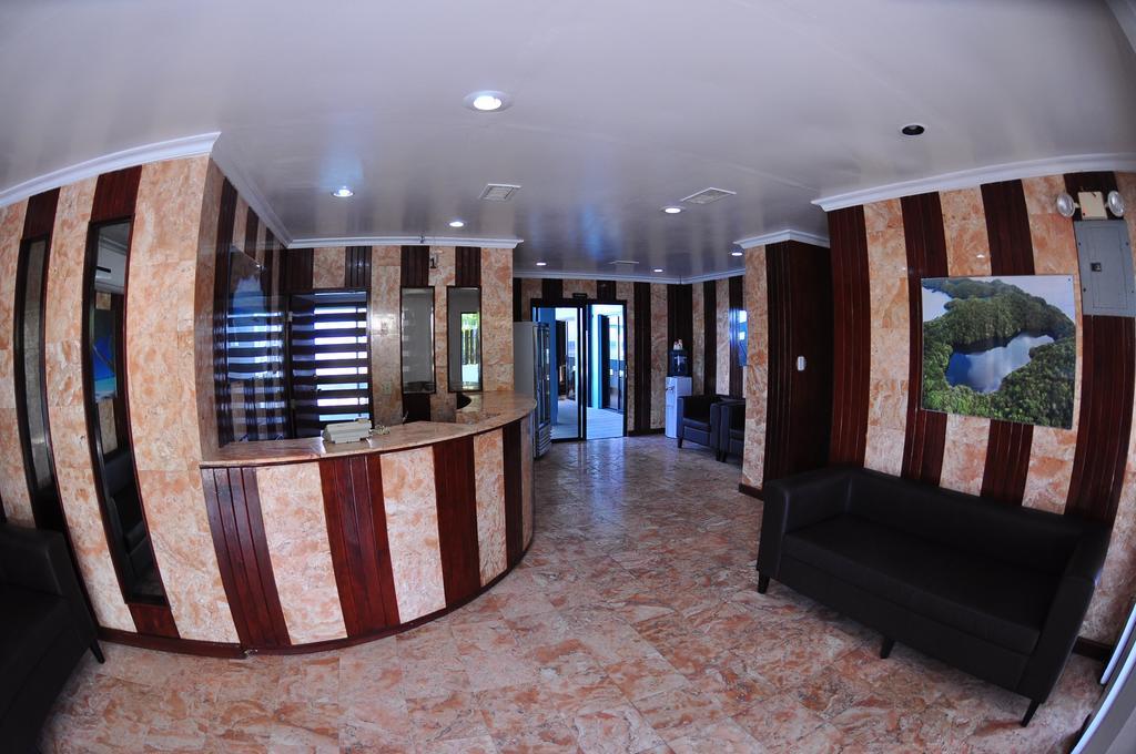 Blue Ocean View Hotel Koror Exterior photo