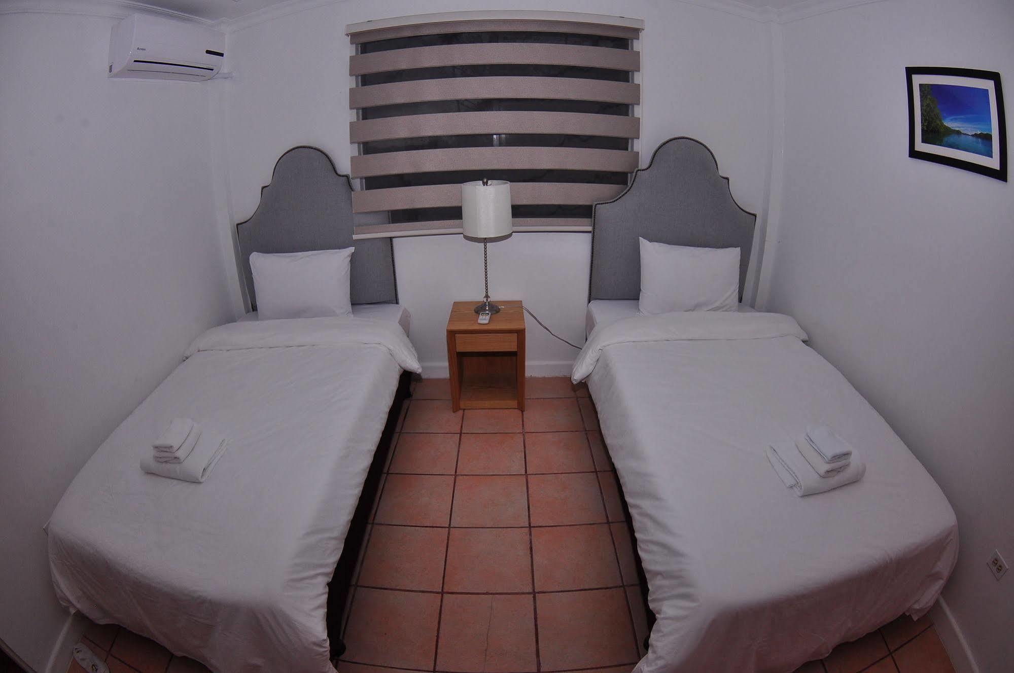 Blue Ocean View Hotel Koror Exterior photo