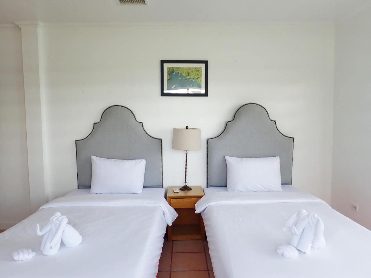 Blue Ocean View Hotel Koror Exterior photo