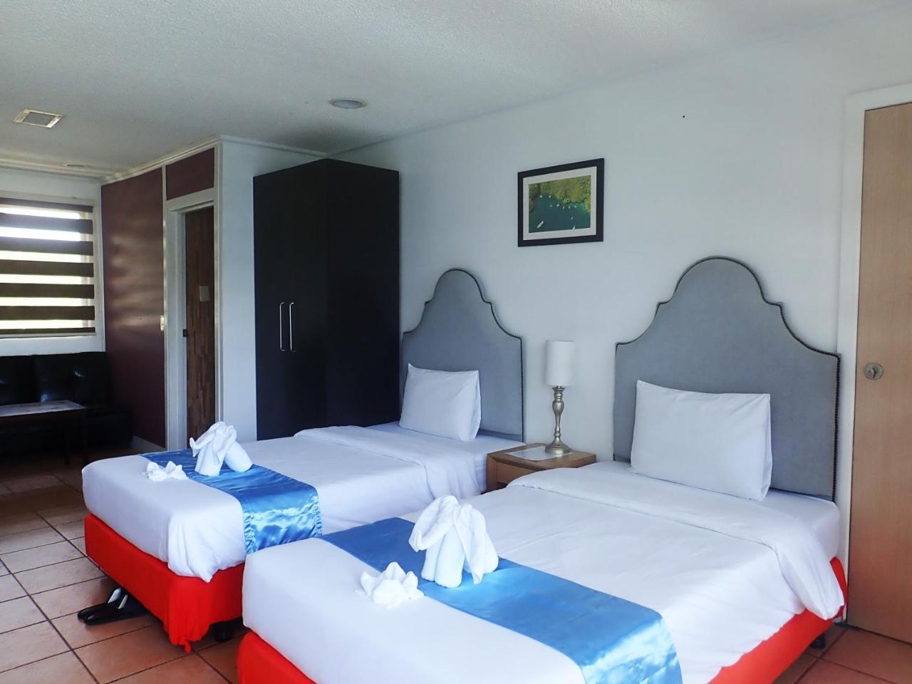 Blue Ocean View Hotel Koror Exterior photo